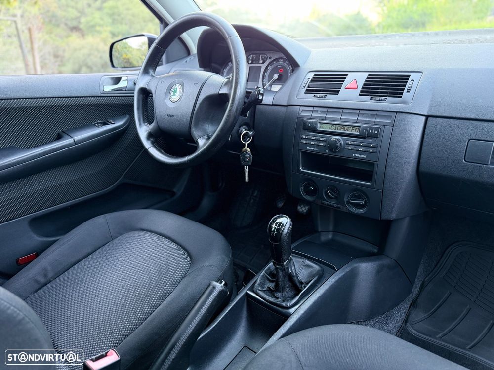 Skoda Fabia Break 1.2 Sport - 13