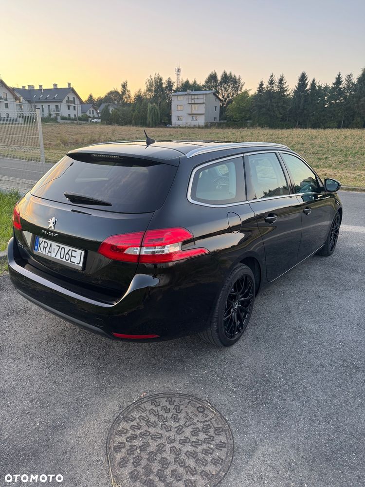 Peugeot 308 2.0 BlueHDi Allure S&S - 3