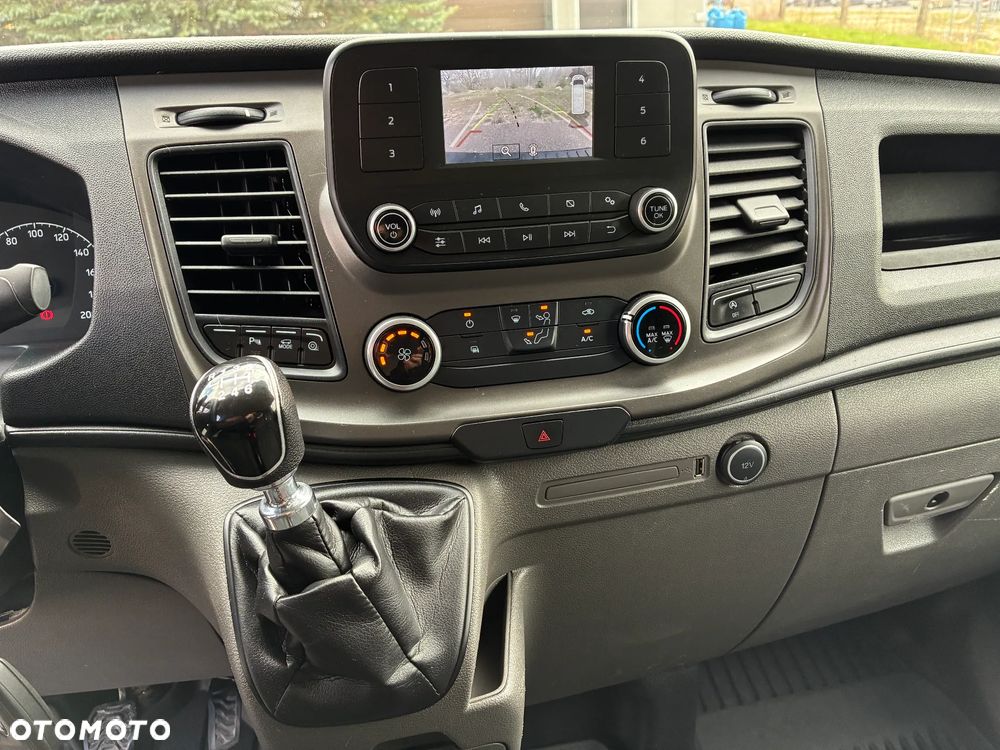 Ford Transit Custom - 21