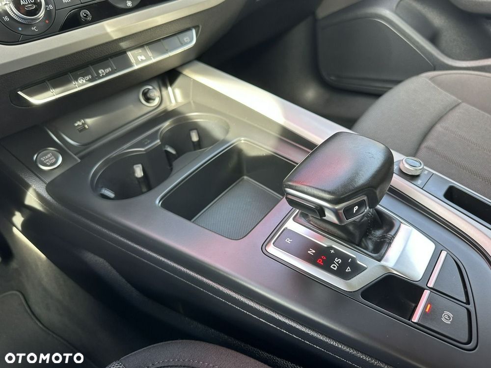 Audi A4 Avant 35 TDI mHEV S tronic - 31