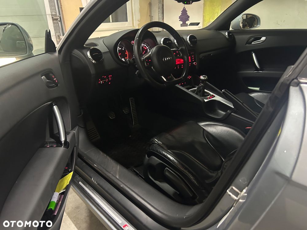 Audi TT Coupé 2.0 TDI quattro - 13