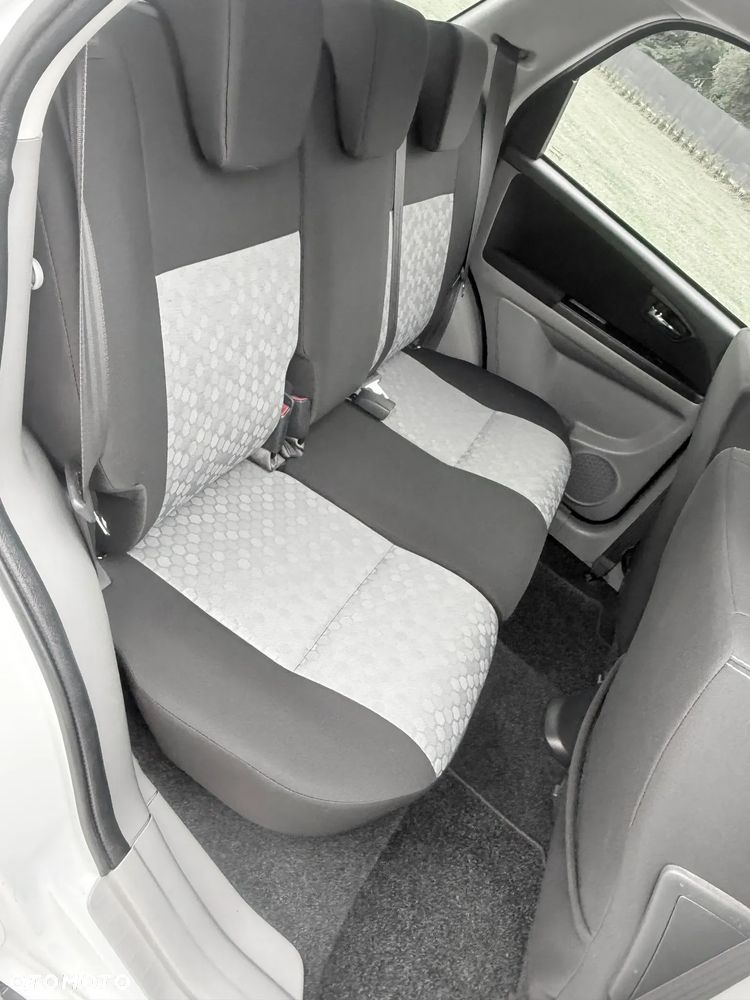 Suzuki SX4 - 9