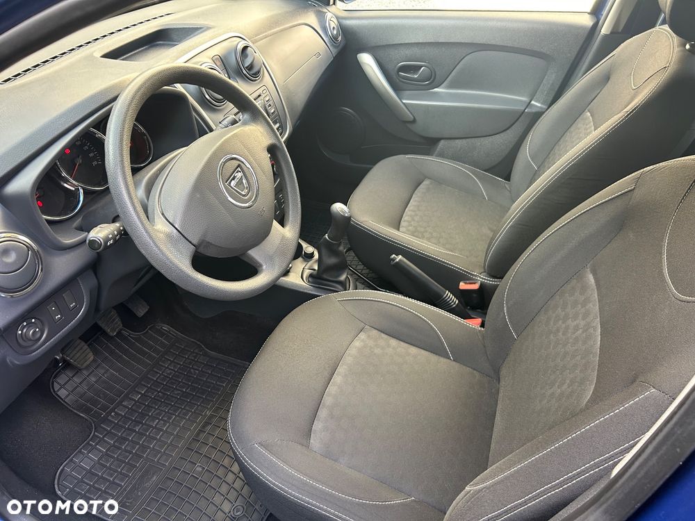 Dacia Sandero dCi 90 Celebration - 13