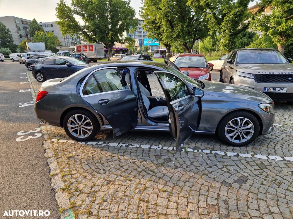 Mercedes-Benz C 250 d 4Matic 9G-TRONIC Avantgarde - 3