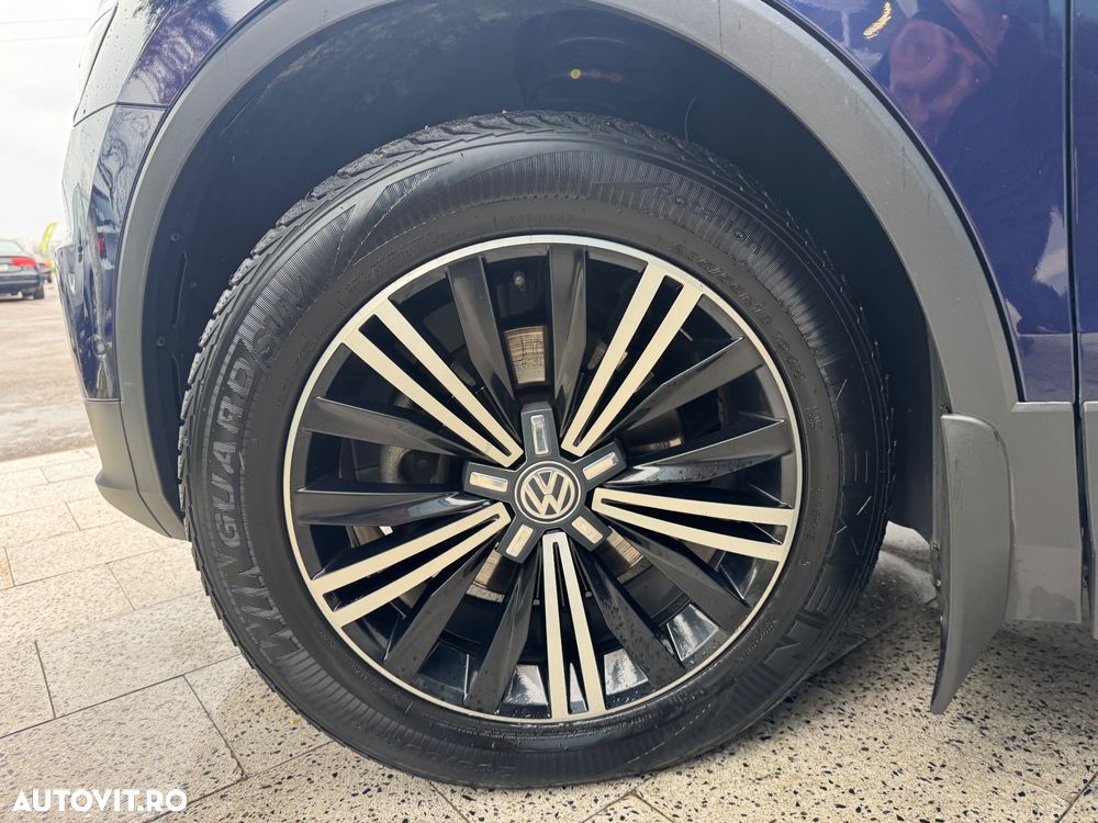 Volkswagen Tiguan 2.0 TDI SCR 4MOTION DSG Comfortline - 22