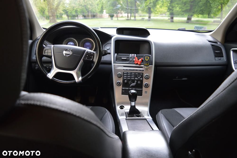 Volvo XC 60 D3 Kinetic - 19