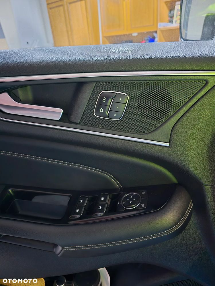 Ford Edge - 28
