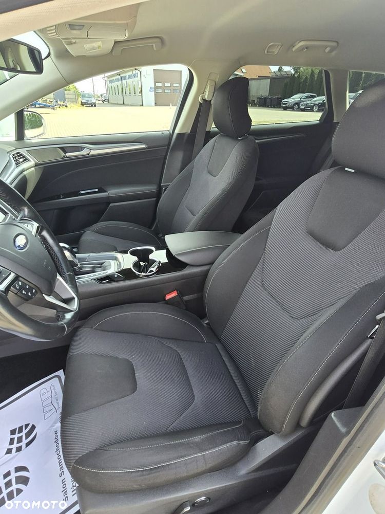 Ford Mondeo - 18