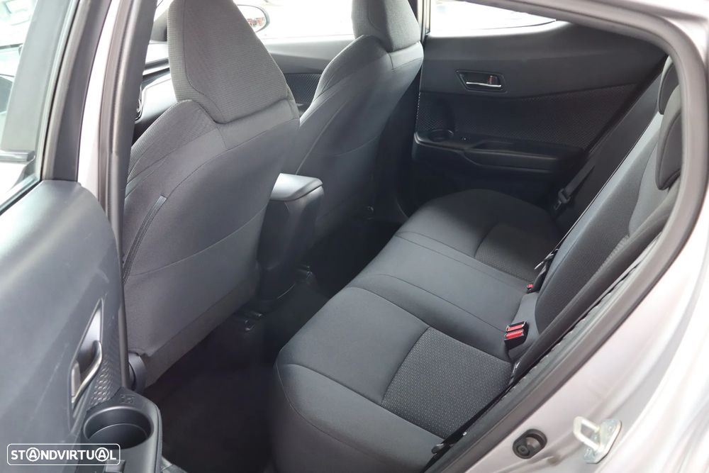 Toyota C-HR 1.2T Active - 10