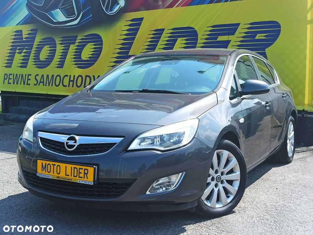 Opel Astra IV 1.7 CDTI Cosmo - 3