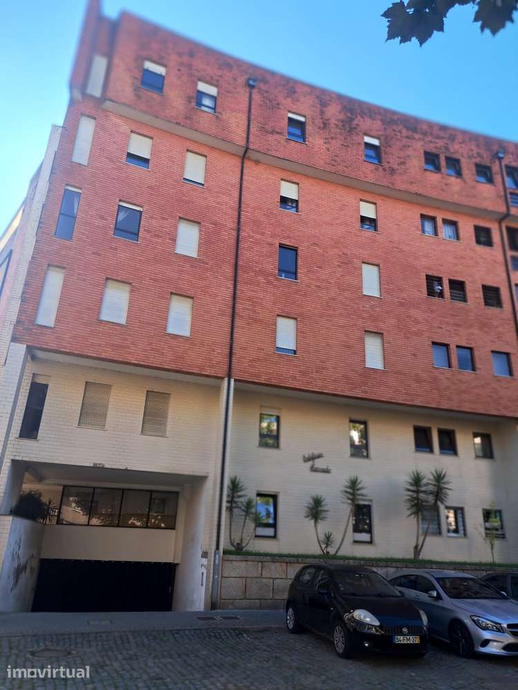 Apartamento T3 Com Garagem - Grande imagem: 2/5