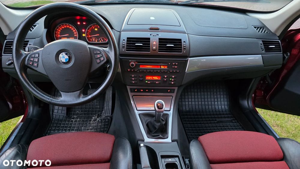 BMW X3 xDrive18d Limited Sport Edition - 25