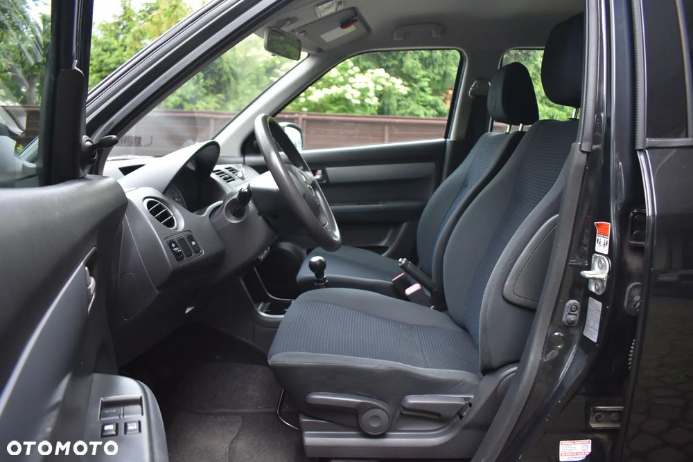 Suzuki Swift - 13