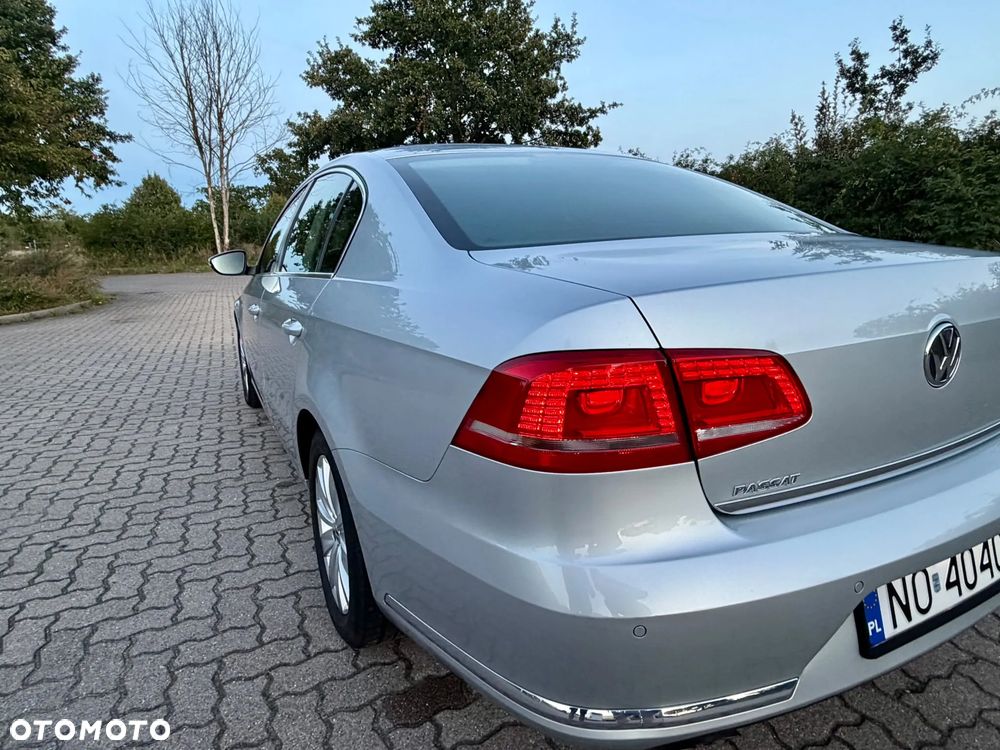 Volkswagen Passat 2.0 TDI Comfortline - 31