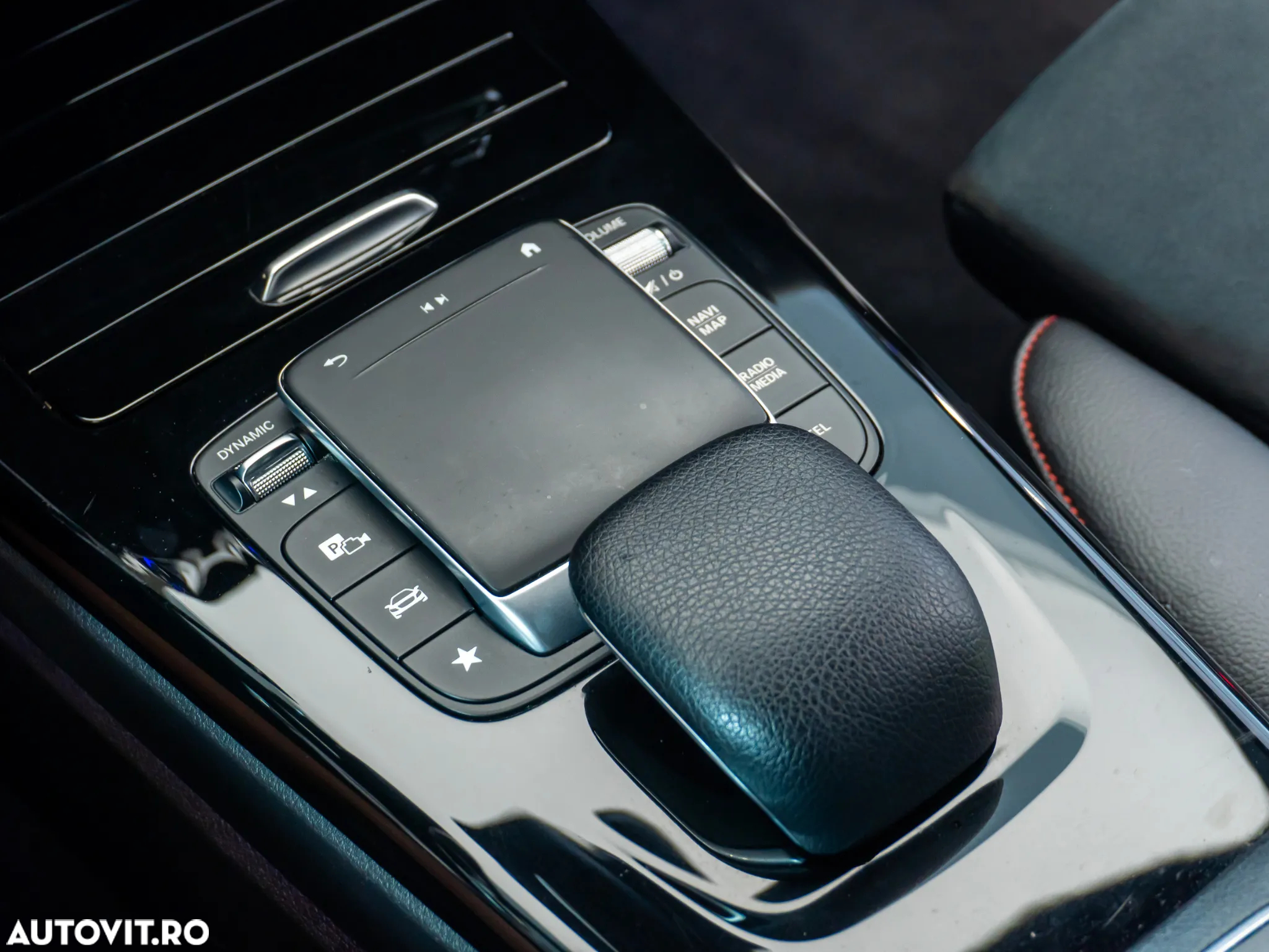 Mercedes-Benz CLA 180 d 7G-DCT AMG Line - 28