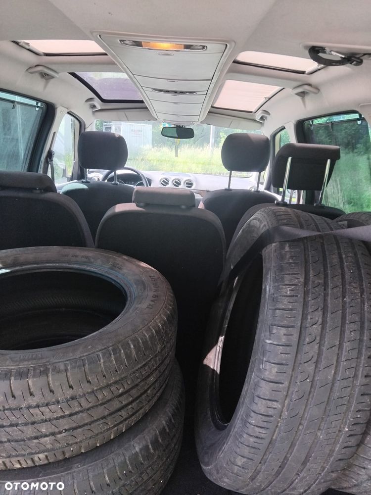 Ford Galaxy 2.0 TDCi Ghia - 7