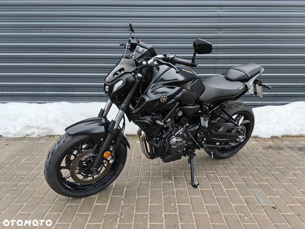 Yamaha MT - 4