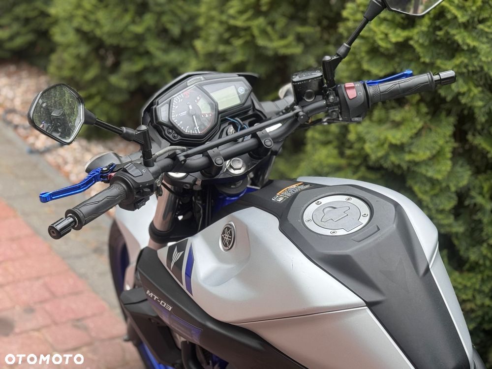 Yamaha MT - 15