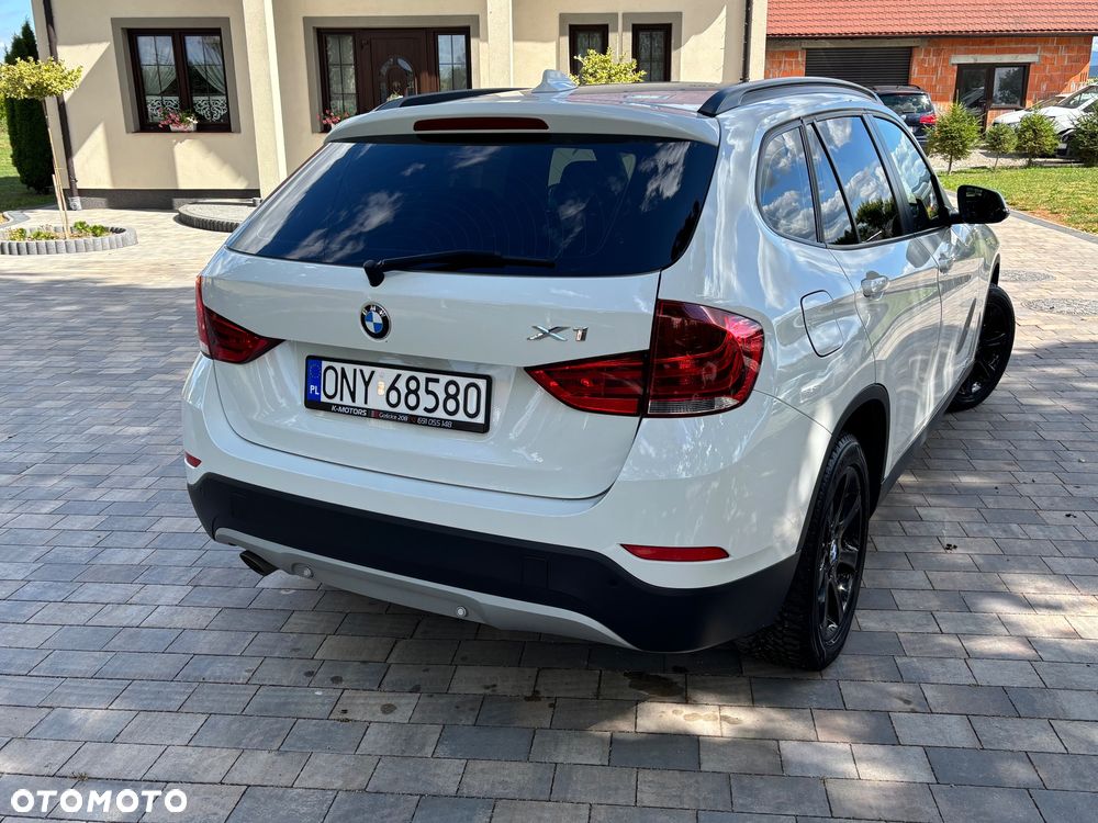 BMW X1 sDrive16d xLine - 10