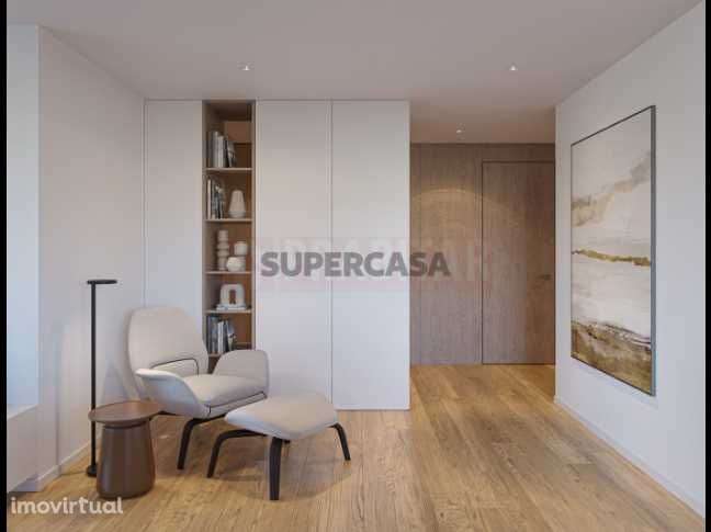 Apartamento T3 à venda em Santo António dos Olivais - Grande imagem: 3/12