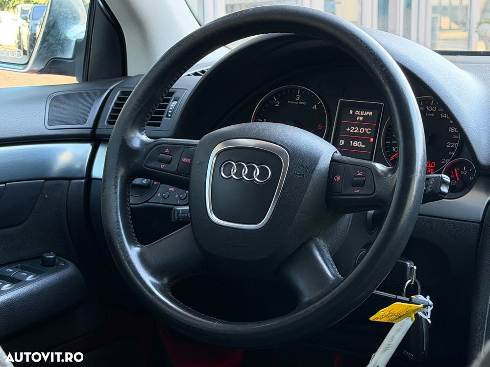 Audi A4 Avant 2.0 TDI - 5