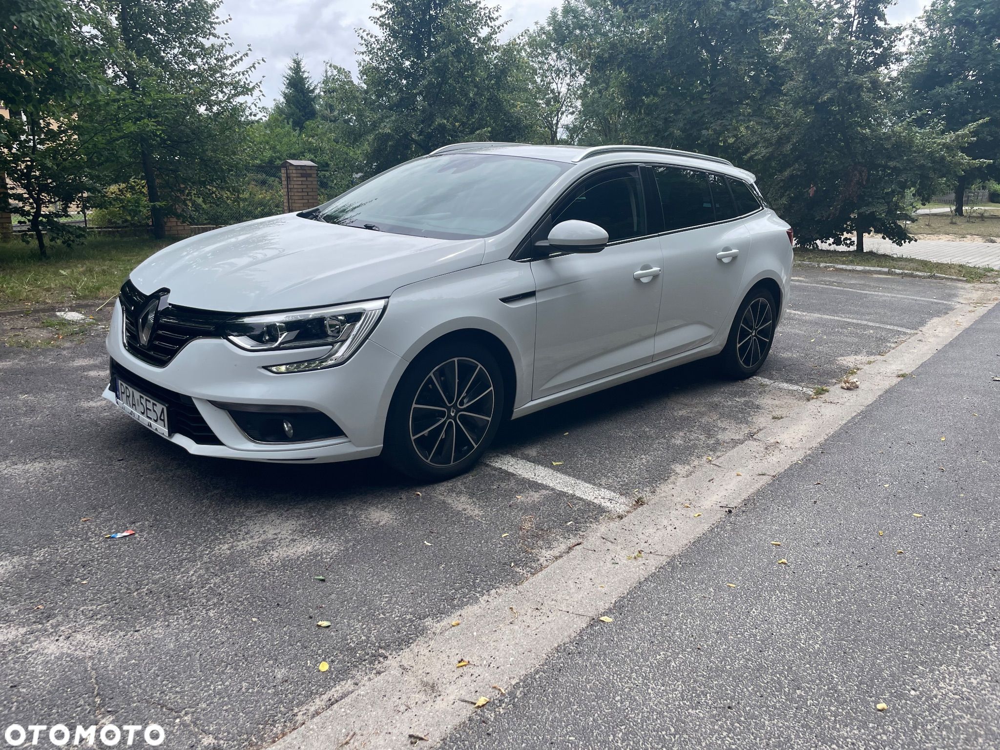 Renault Megane 1.5 dCi Limited EDC - 1