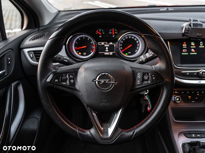 Opel Astra - 38