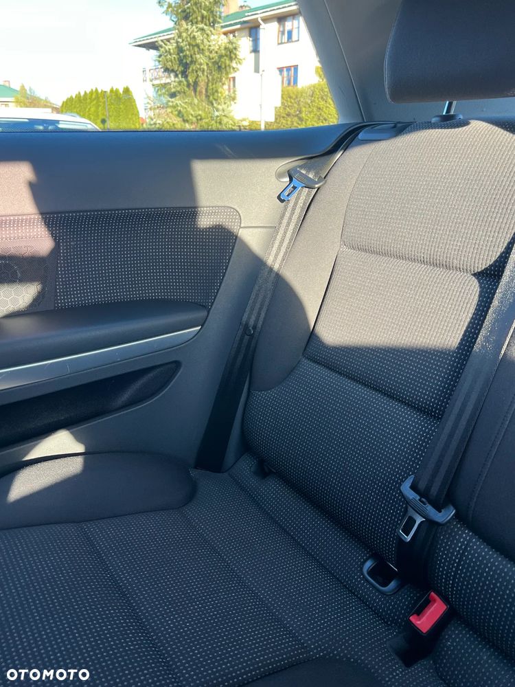 Audi A3 3-drzwiowe 1.4 TFSI Ambiente - 28
