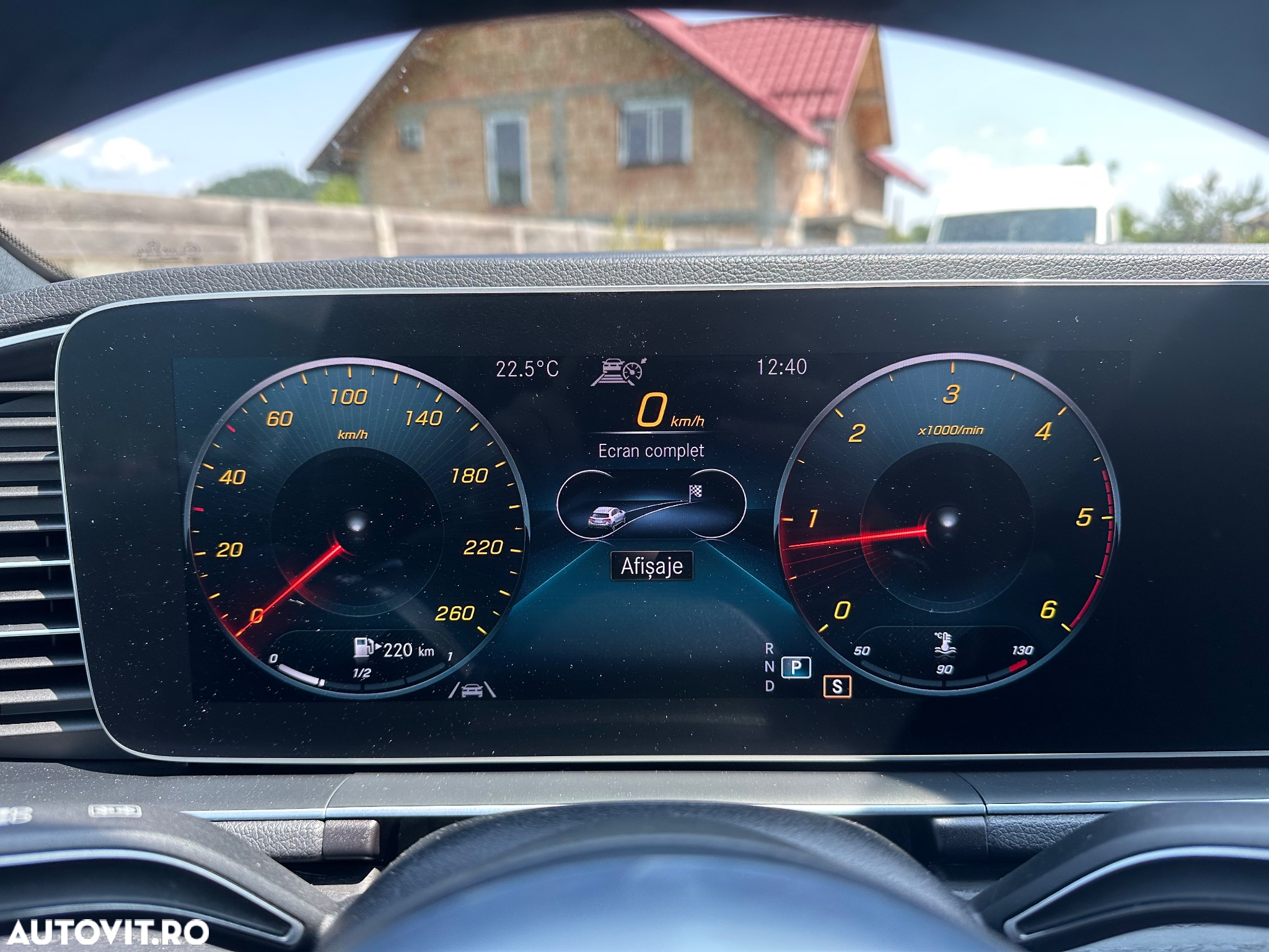 Mercedes-Benz GLE 300 d 4Matic 9G-TRONIC AMG Line - 21
