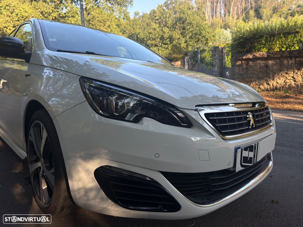 Peugeot 308 BlueHDi FAP 180 EAT8 Stop & Start GT - 24