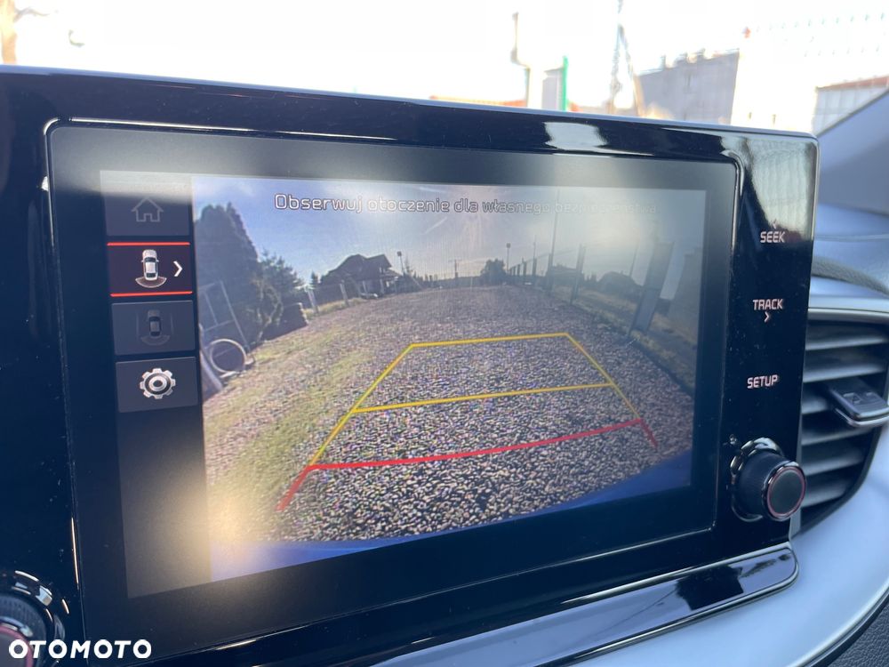 Kia Ceed 1.5 T-GDI M - 28