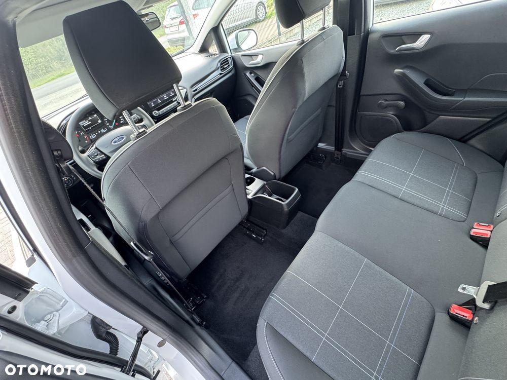 Ford Fiesta 1.1 S&S TREND - 32