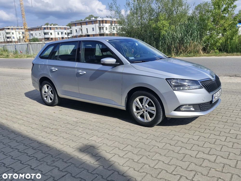 Skoda Fabia 1.0 TSI Ambition DSG - 8