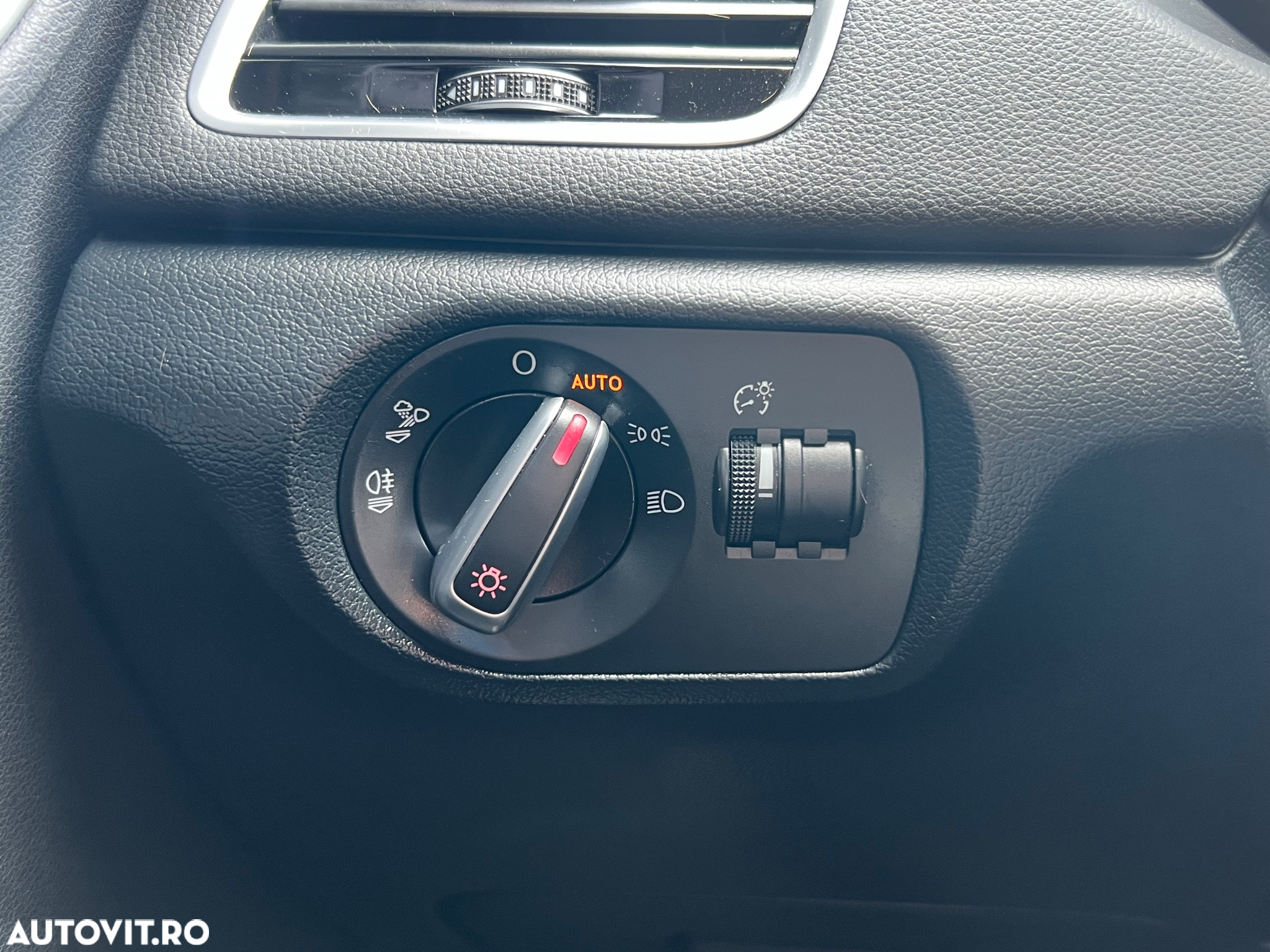 Audi Q3 2.0 TDI Quattro Stronic Sport - 24