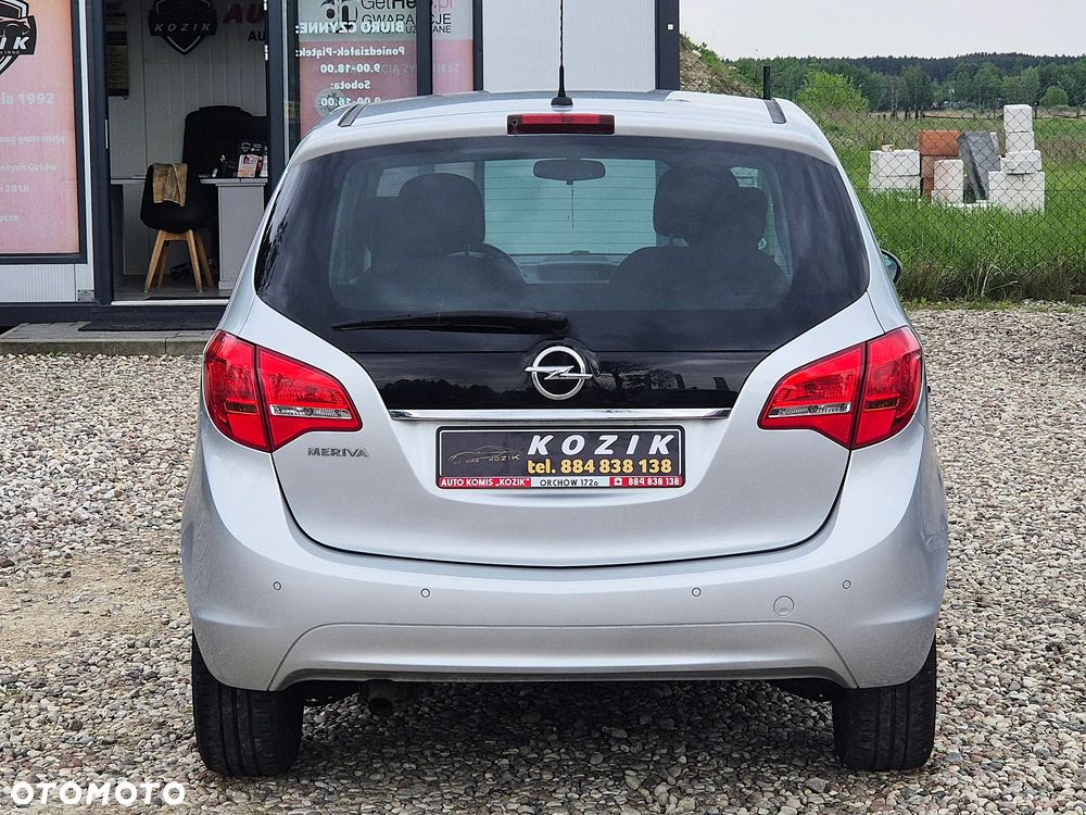 Opel Meriva 1.4 T Essentia - 11