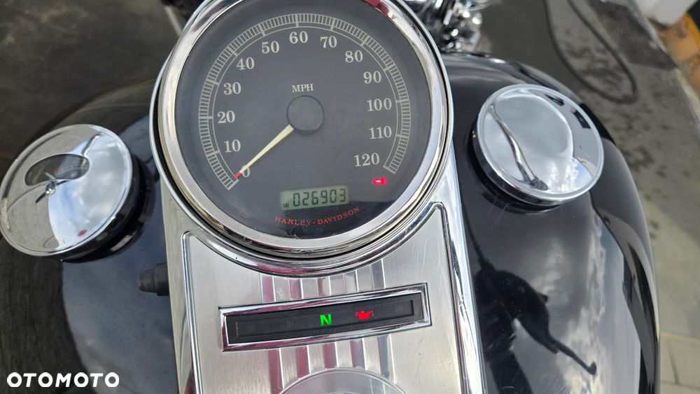 Harley-Davidson Touring Road King - 8