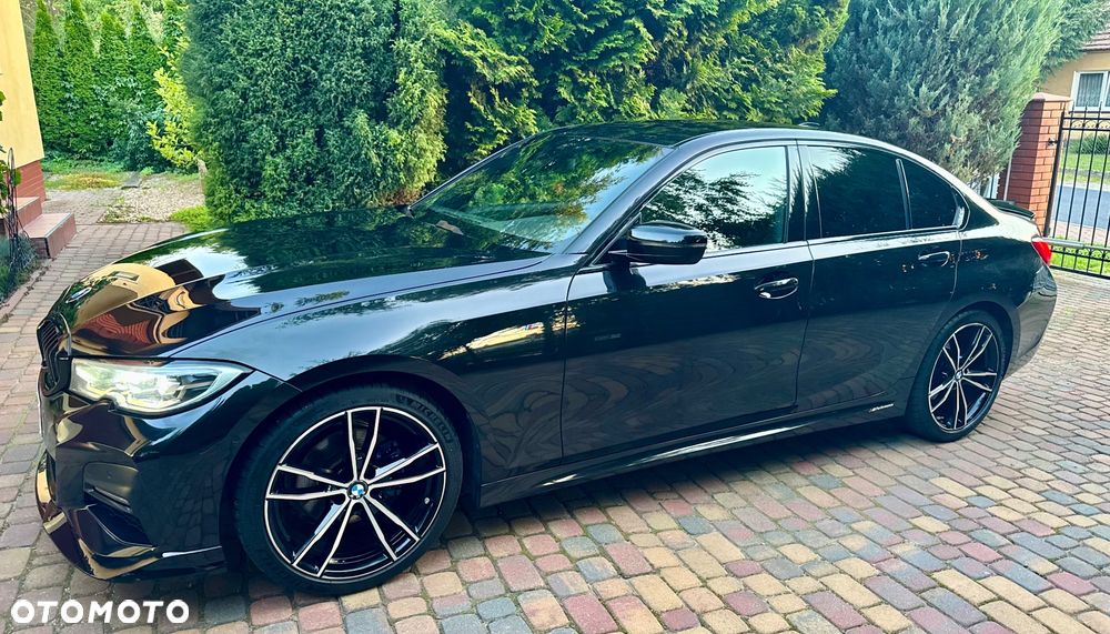 BMW Seria 3 320d xDrive mHEV M Sport - 12