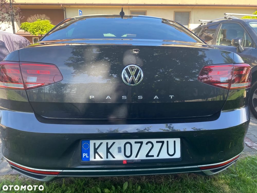 Volkswagen Passat 2.0 TSI Elegance DSG - 3