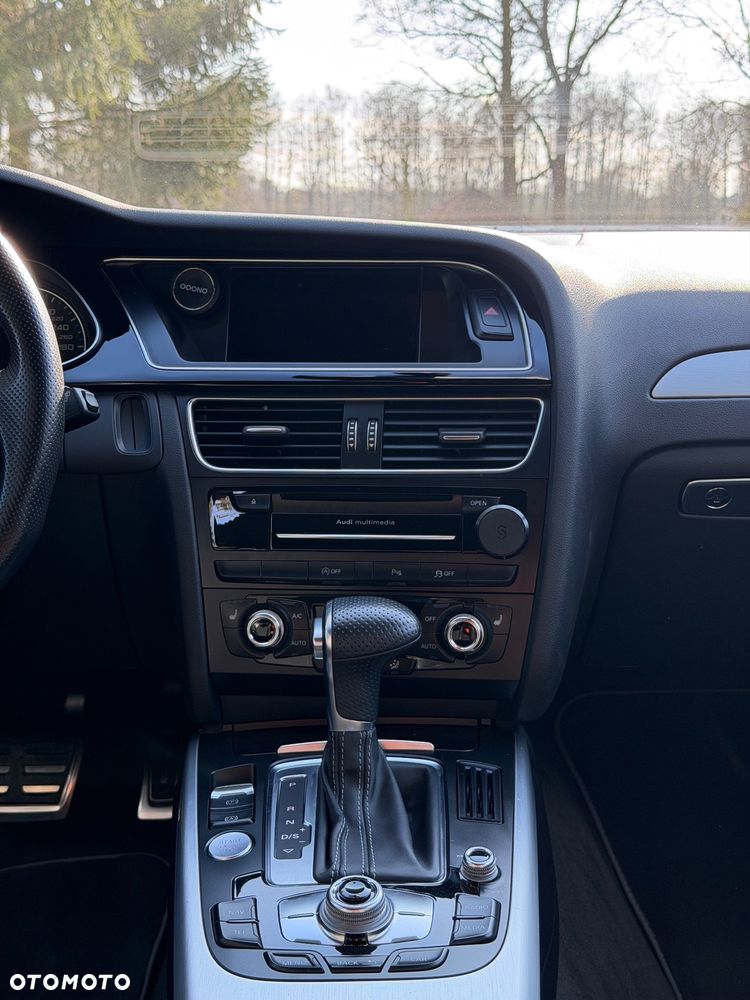 Audi A4 Avant 2.0 TDI Quattro Sport S tronic - 18