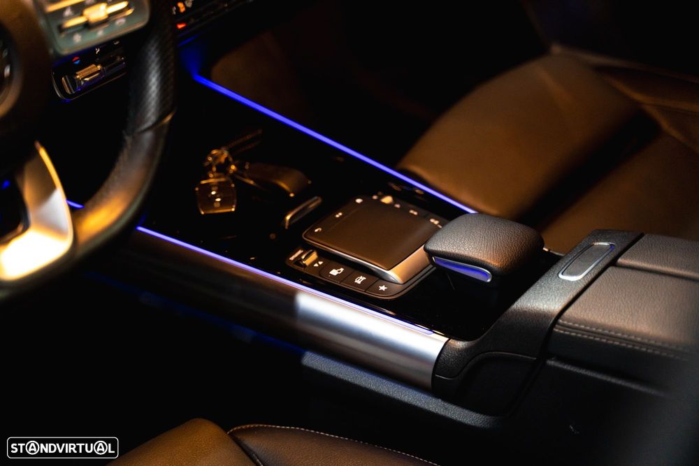 Mercedes-Benz GLA 250 e AMG Line - 9