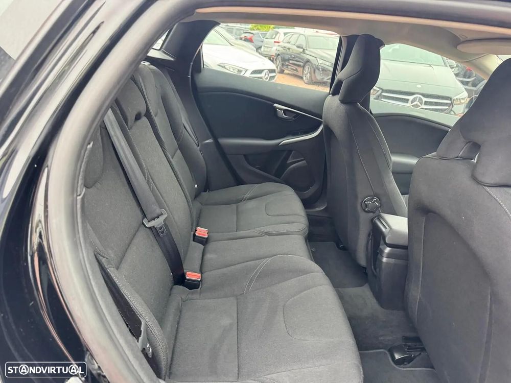 Volvo V40 2.0 D2 Kinetic - 15