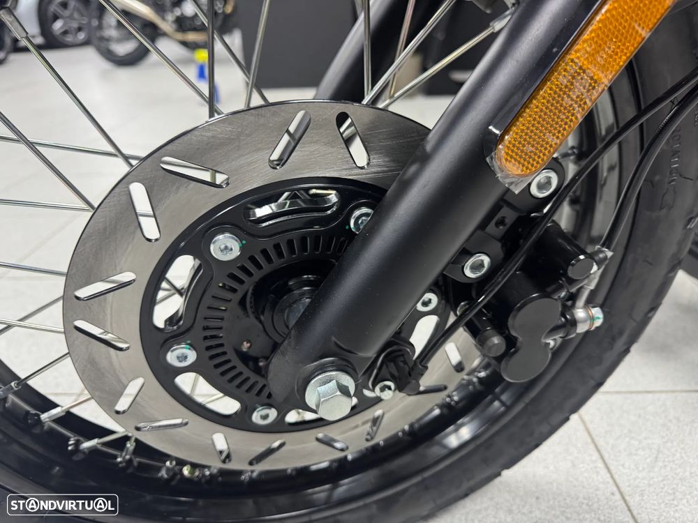 Macbor Rockster 125 EVO - 5