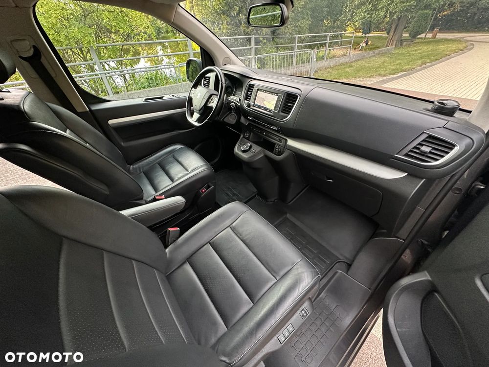Peugeot Traveller L2 2.0 EAT8 Business VIP - 8
