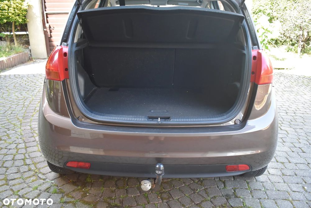 Kia Venga 1.4 CVVT ISG Vision - 20