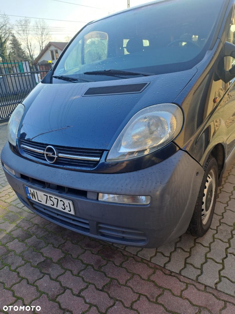 Opel Vivaro - 10