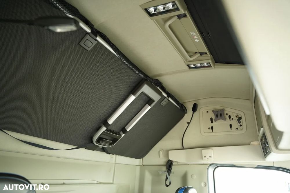 Volvo FH 500 / I-PARK COOL / I-SAVE / I-SHIFT / FULL AIRMATIC / ANVELOPE 100% / - 35