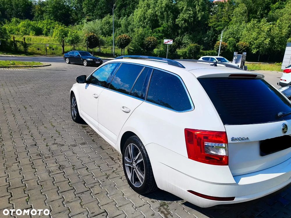 Skoda Octavia 2.0 TDI Style - 4