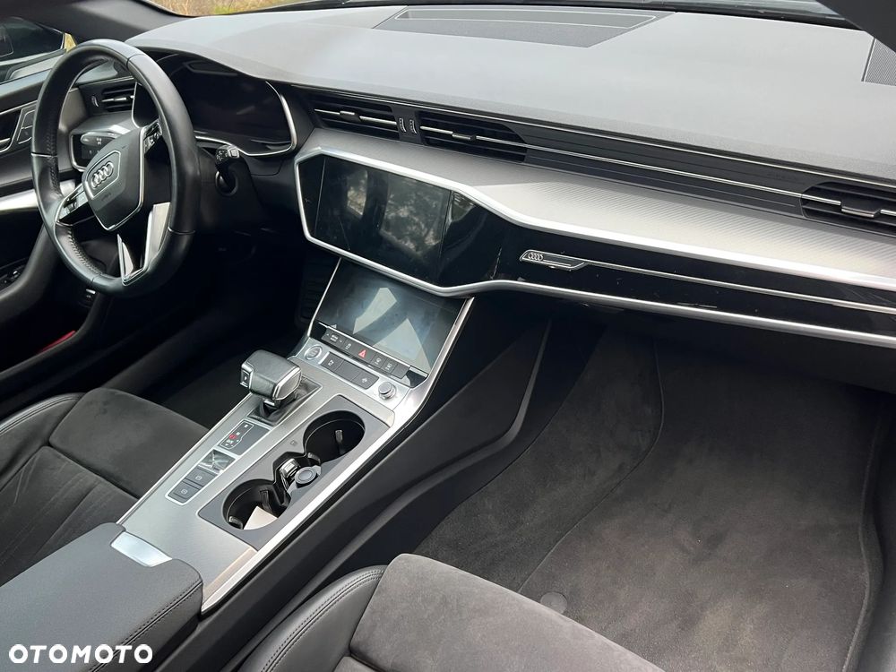 Audi A6 Avant - 16