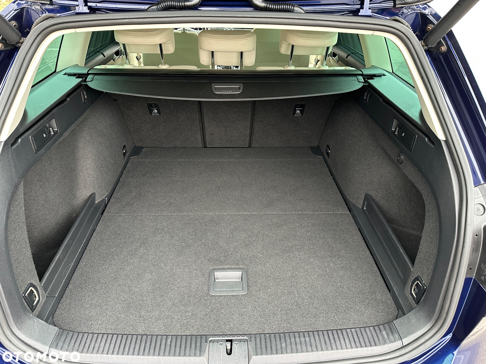 Volkswagen Passat Variant 1.6 TDI (BlueMotion Technology) Trendline - 25