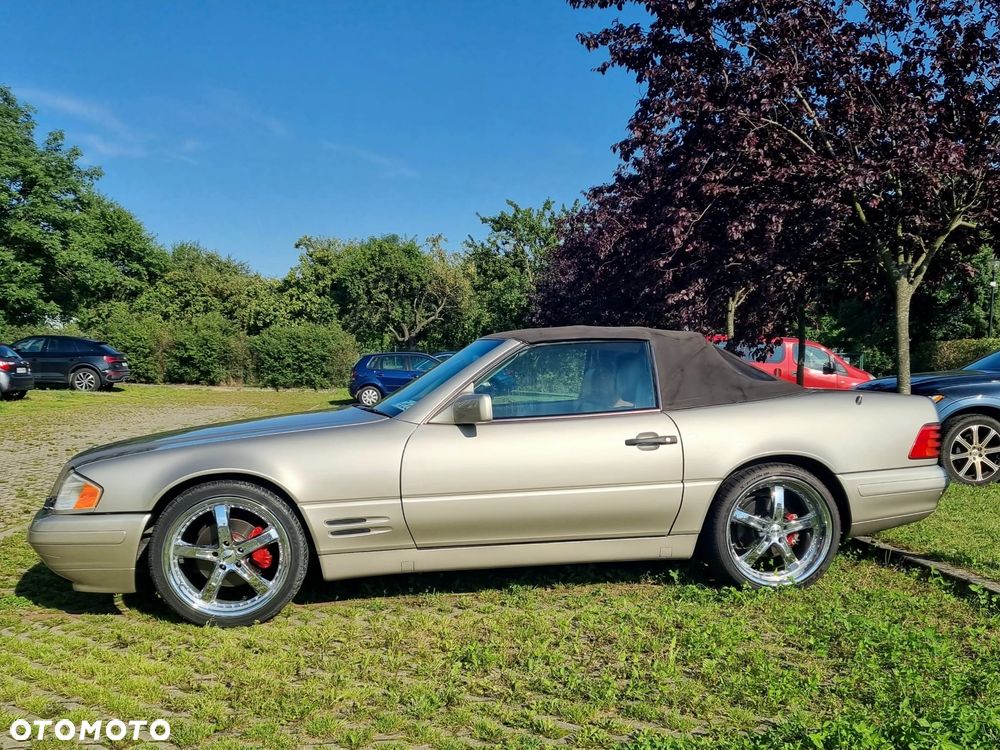 Mercedes-Benz SL - 8